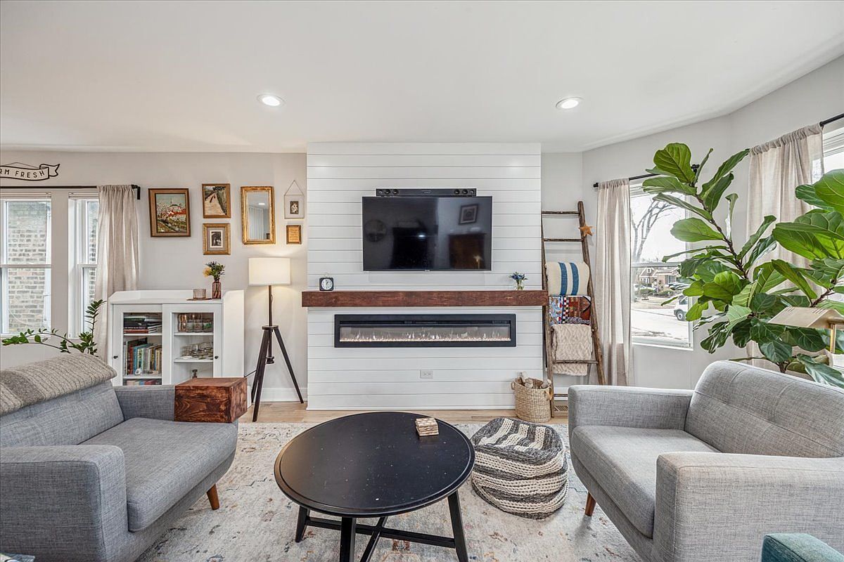 3533 Morton Ave Brookfield, IL 60513 - Thumbnail 3