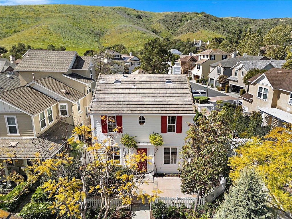 8 Earthen Ct Mission Viejo, CA 92694 - Thumbnail 3