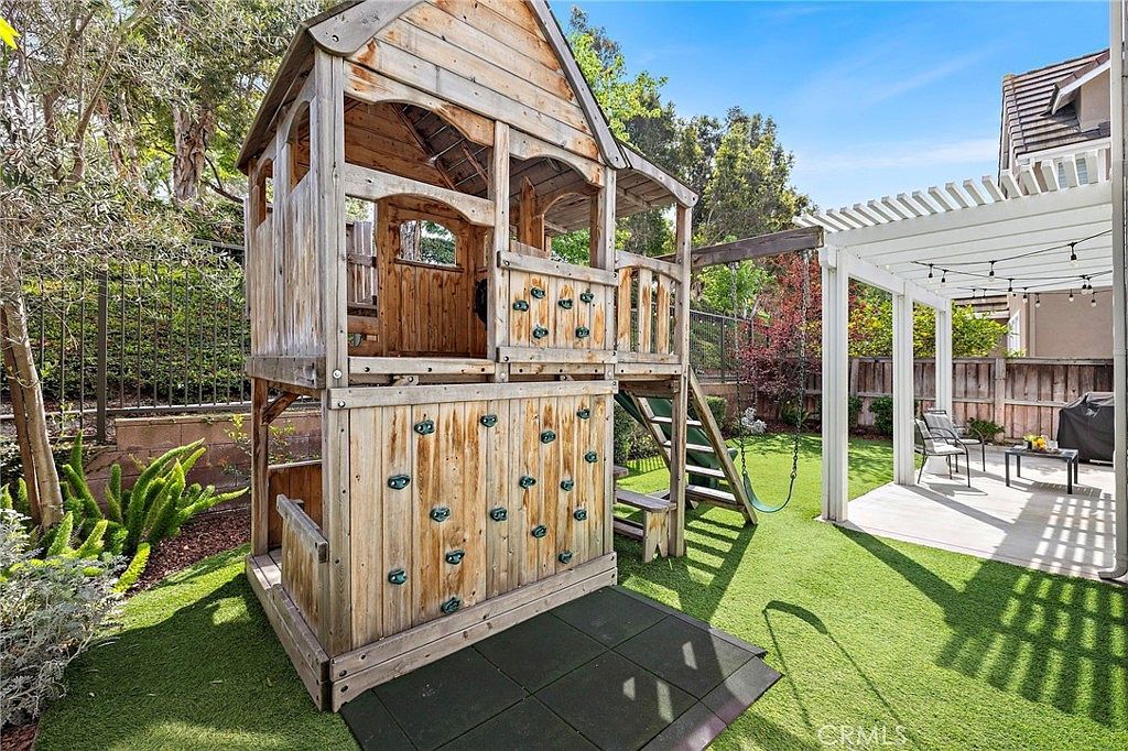 10 Sachem Way Mission Viejo, CA 92694 - Thumbnail 3