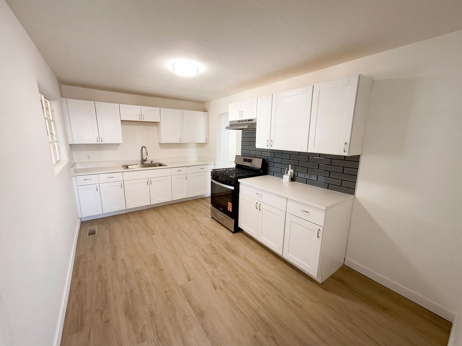 628 Florida St SE Albuquerque, NM 87108 - Thumbnail 3