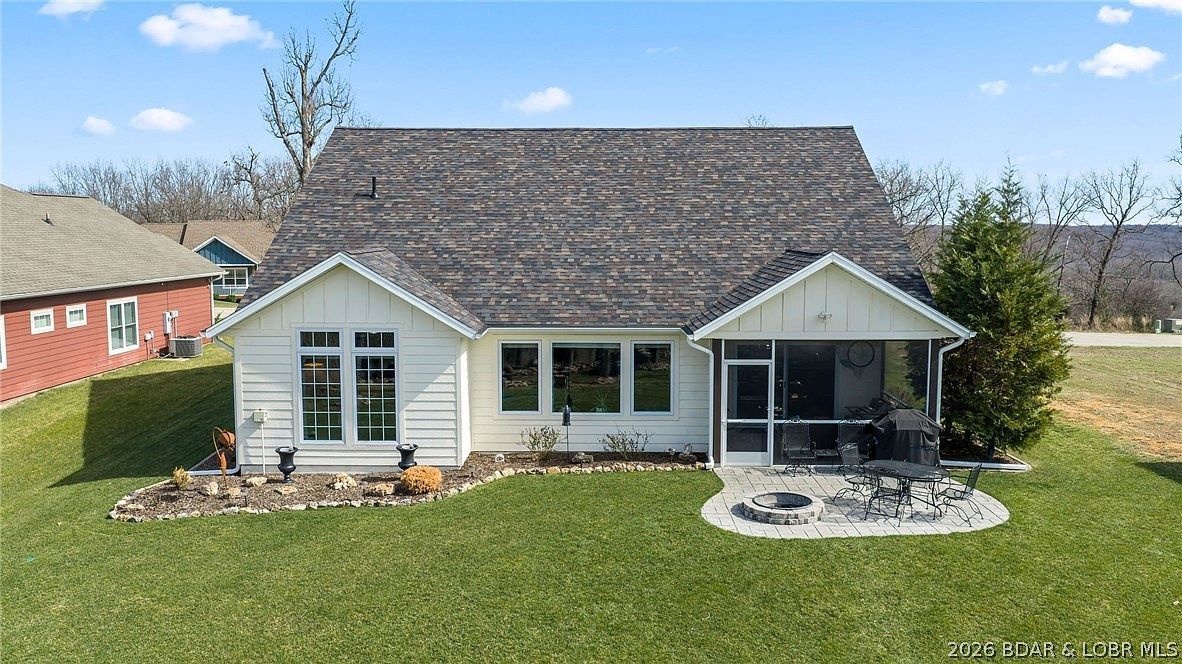 169 Porch Swing Blvd Camdenton, MO 65020 - Thumbnail 3