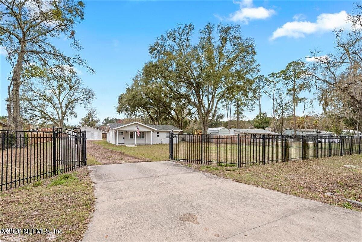 9268 Hipps Rd Jacksonville, FL 32222 - Thumbnail 3