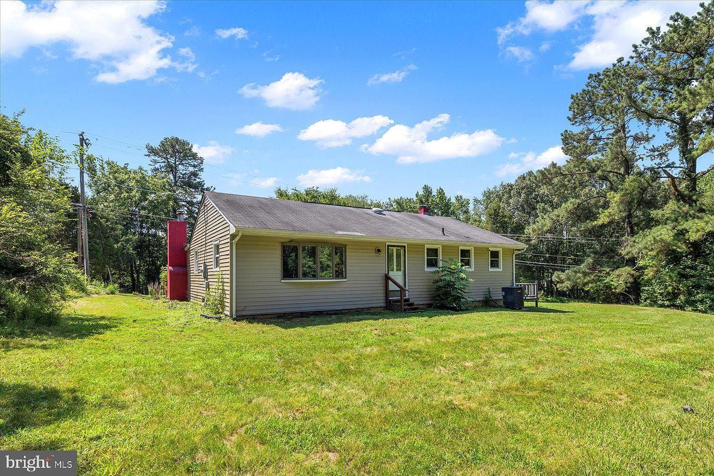 64 Peach Tree Ln Fredericksburg, VA 22406 - Thumbnail 3