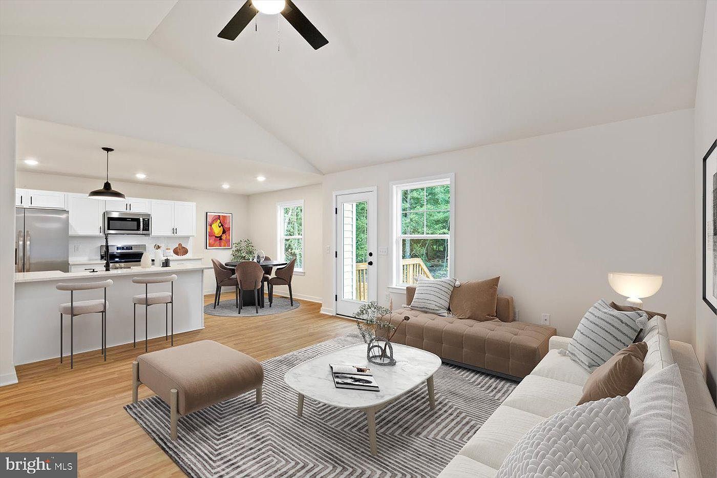 62 Rose Way Colonial Beach, VA 22443 - Thumbnail 3