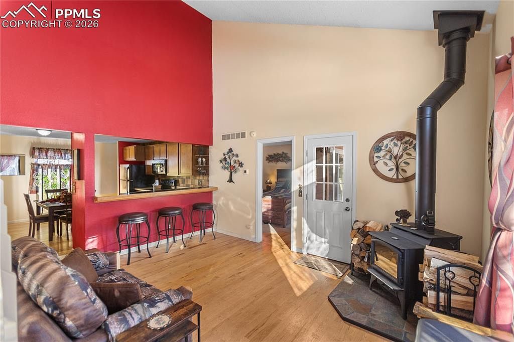 215 S Park St Woodland Park, CO 80863 - Thumbnail 3