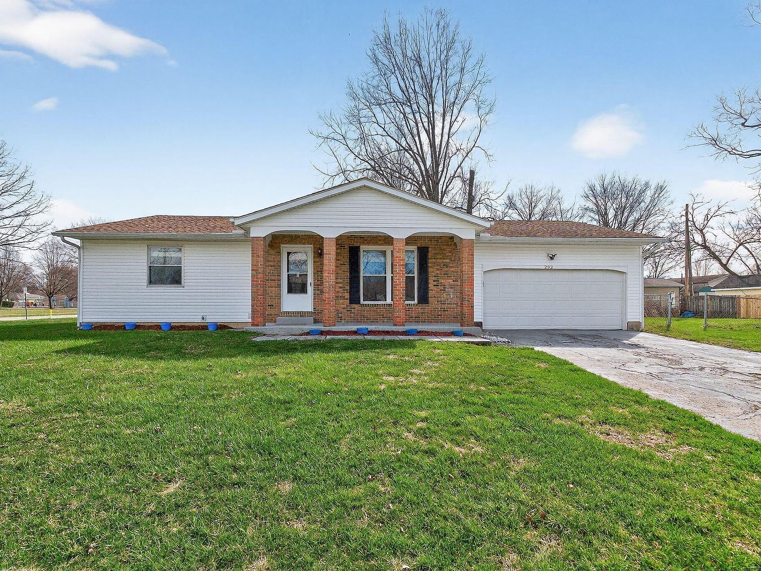 292 Moorfield Dr Columbus, OH 43230 - Thumbnail 3