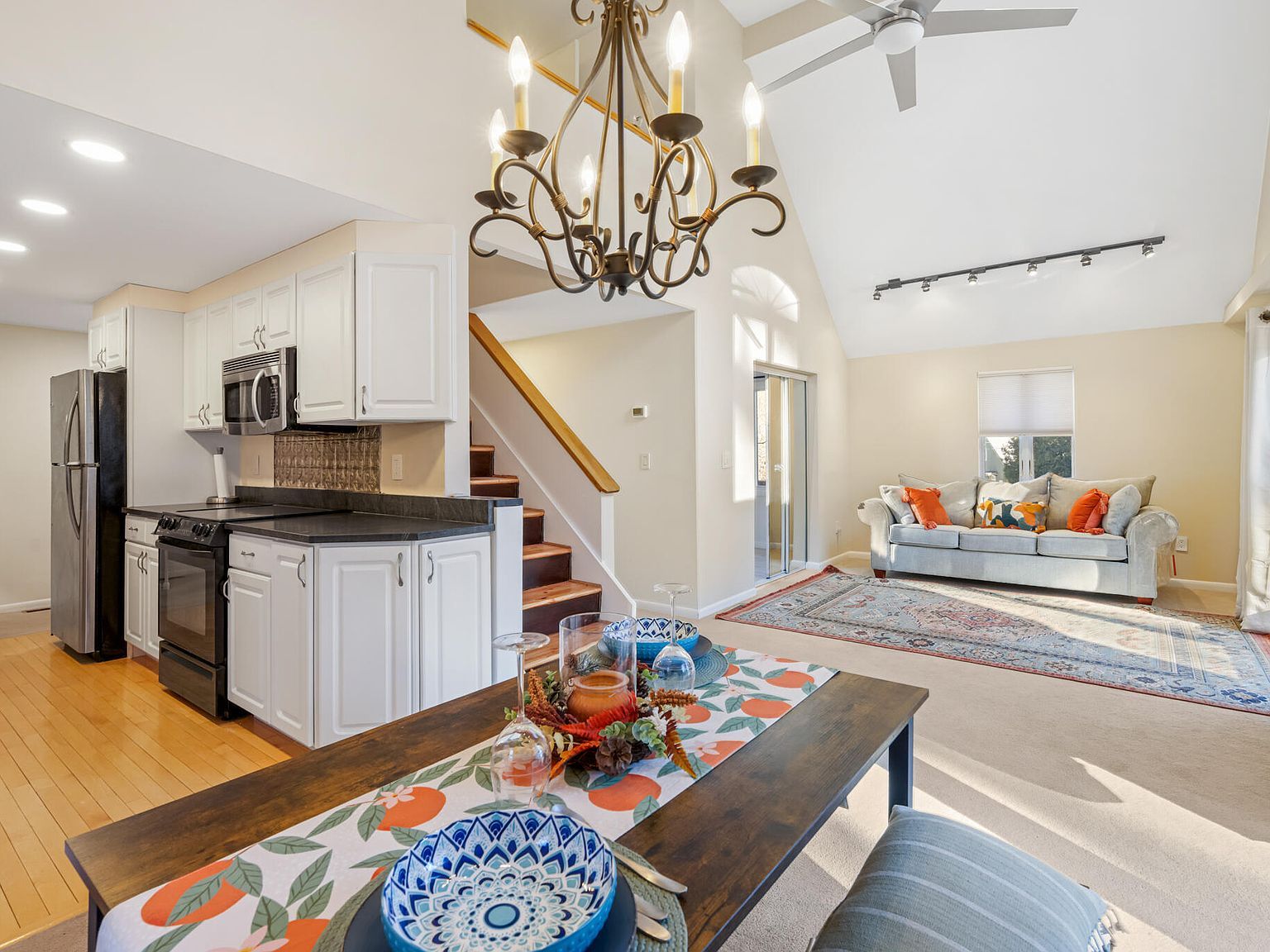 32 Nickerson Ln Milford, ME 04461 - Thumbnail 3