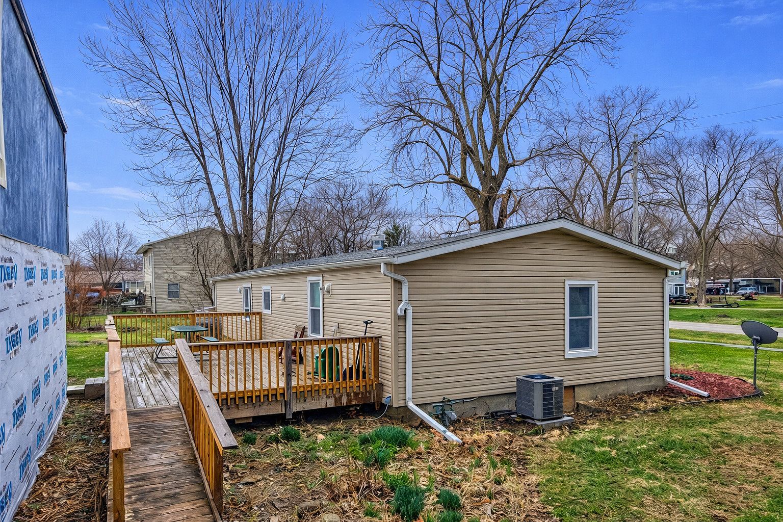 133 South St Seneca, IL 61360 - Thumbnail 3