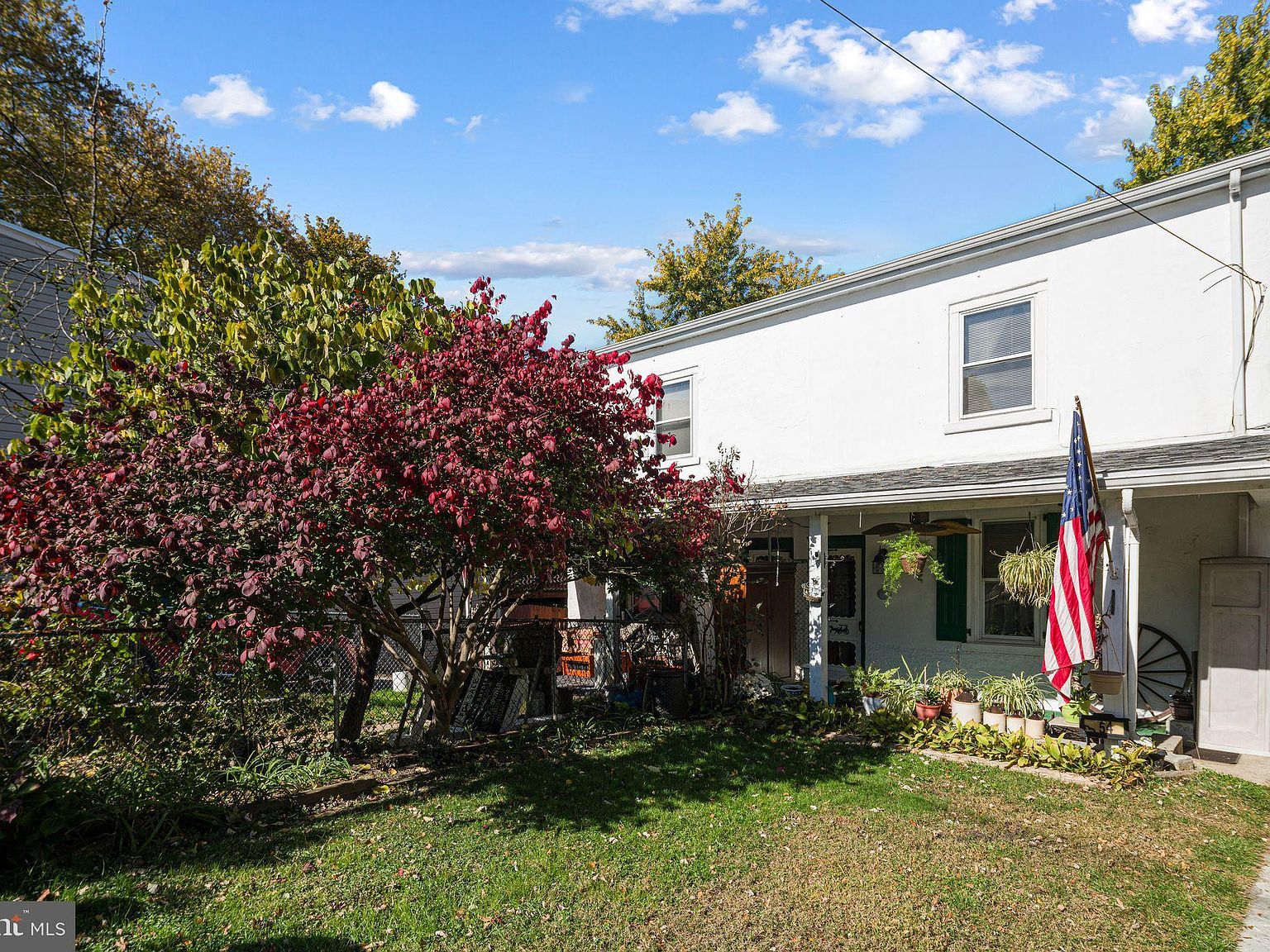 354 Ripka St Philadelphia, PA 19128 - Thumbnail 3