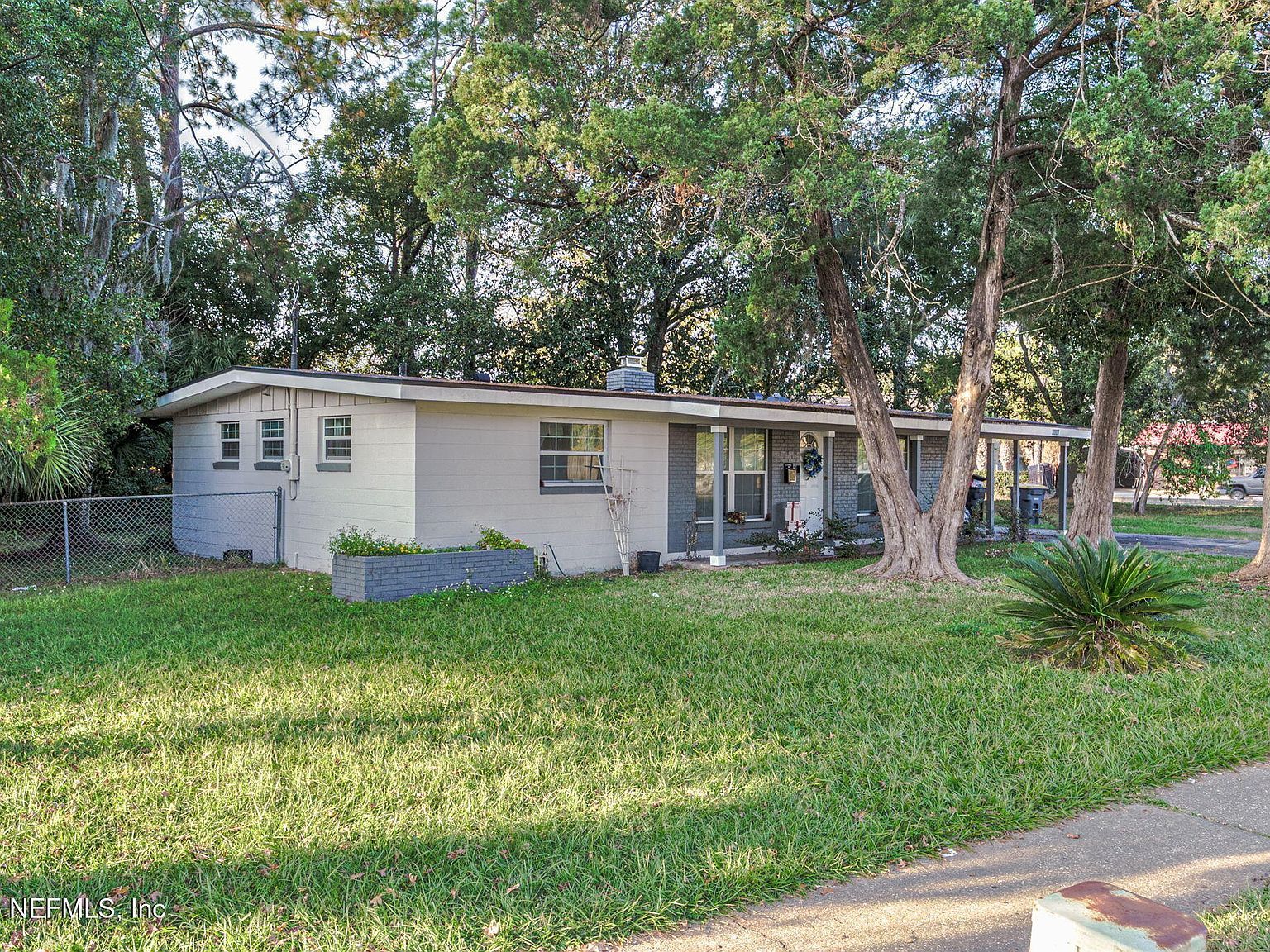 3008 Carrevero Dr W Jacksonville, FL 32216 - Thumbnail 3