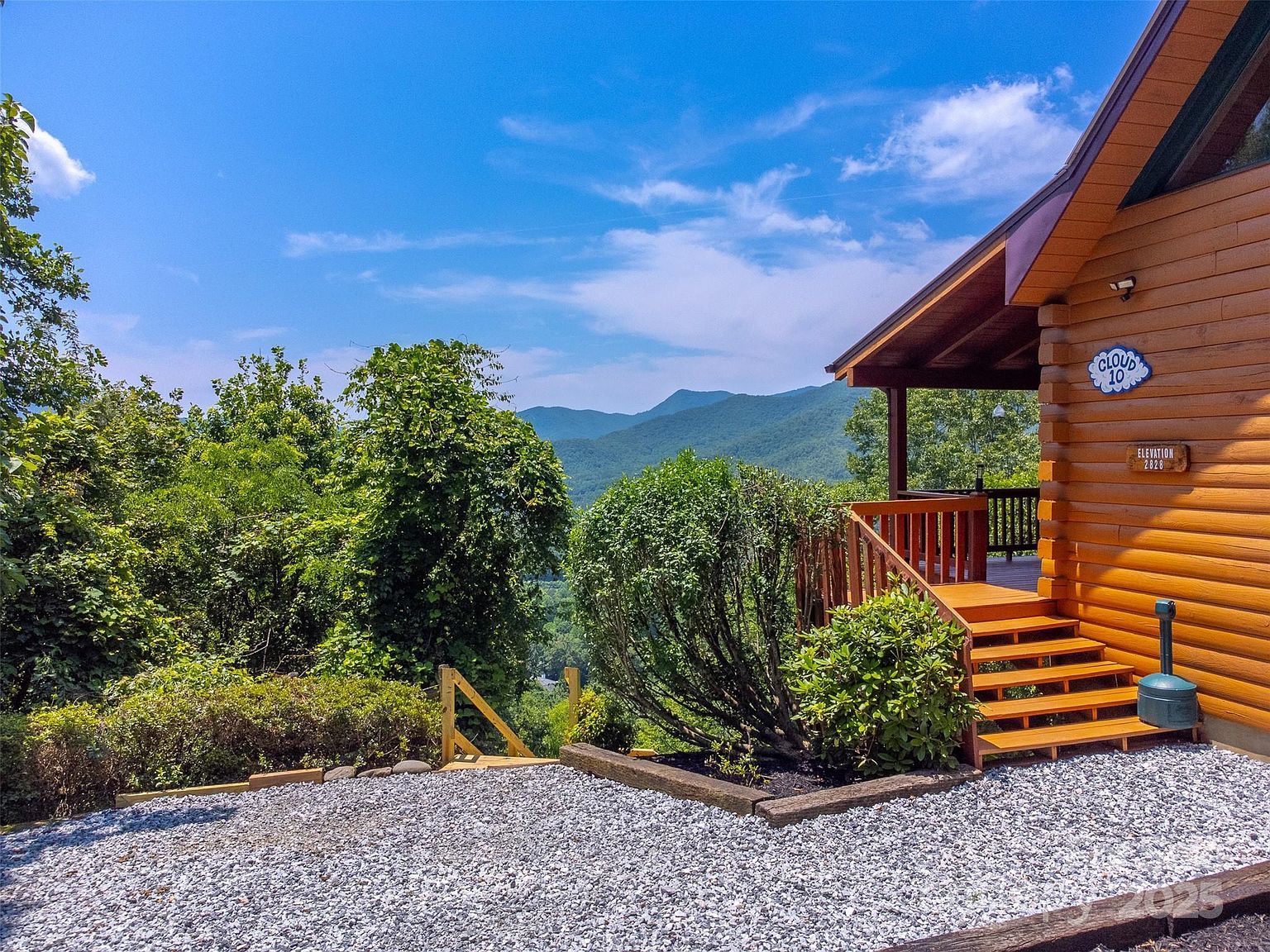 561 Signal Rdg Sylva, NC 28779 - Thumbnail 3