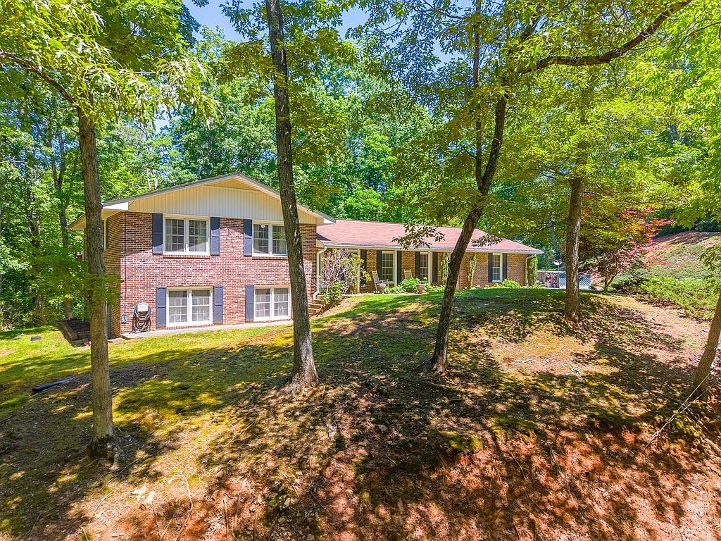 1747 University Heights Rd Cullowhee, NC 28723 - Thumbnail 3