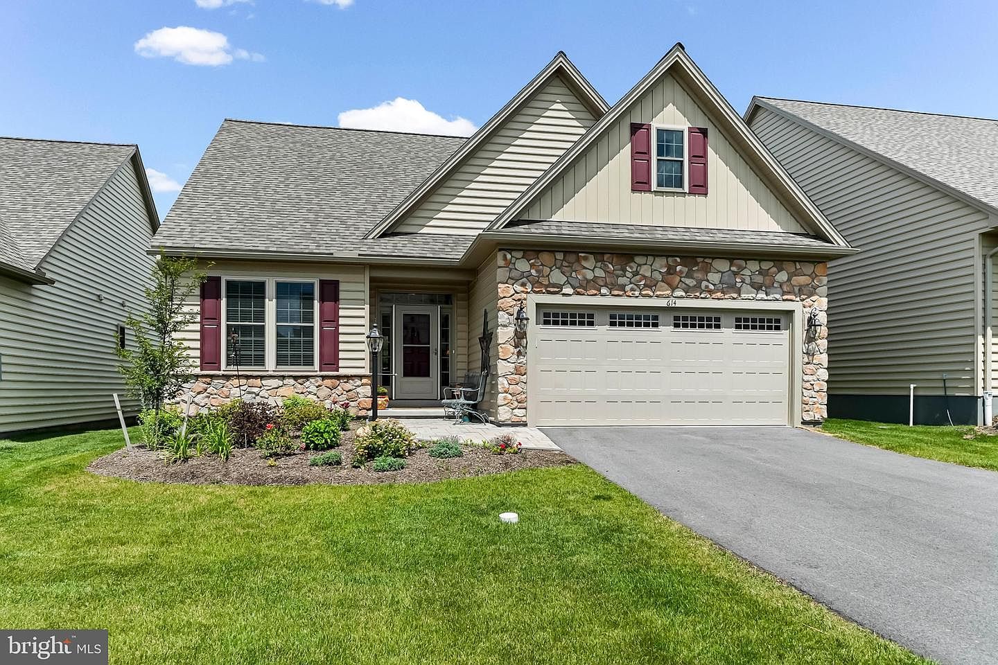 614 Greenbriar Path Cochranville, PA 19330 - Thumbnail 3