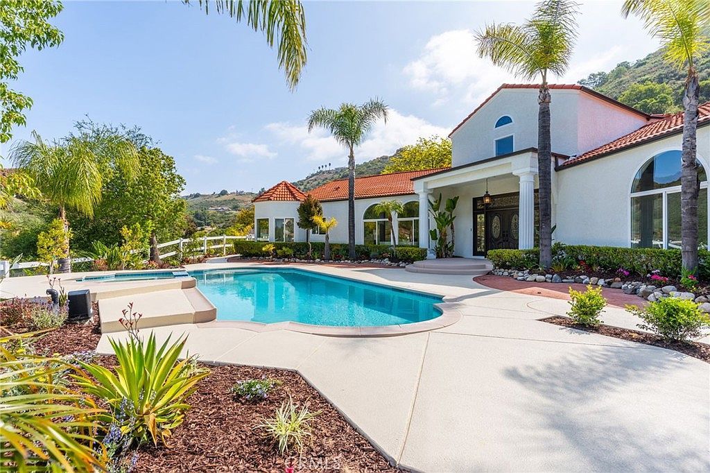 44240 La Cruz Dr Temecula, CA 92590 - Thumbnail 3