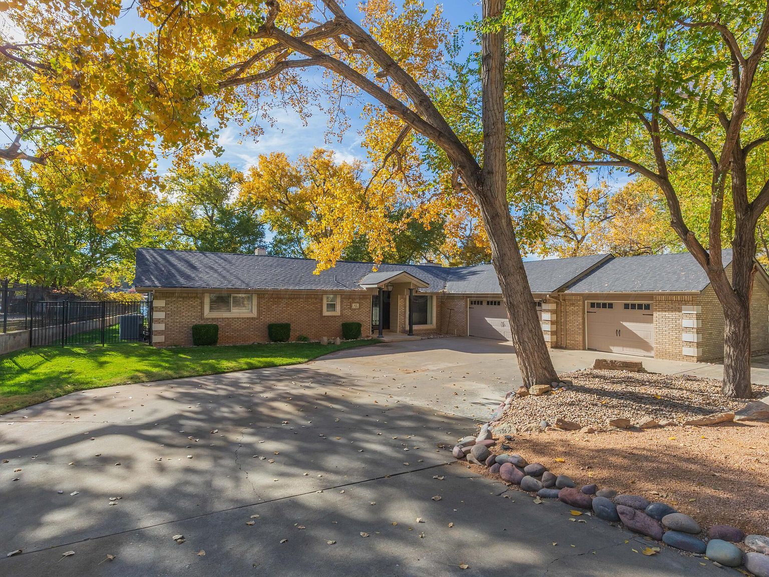 412 N Shore Dr Amarillo, TX 79118 - Thumbnail 3