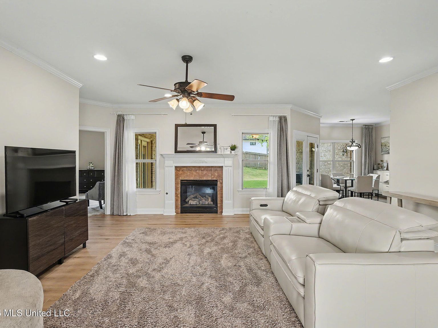 1785 Cashion Cv Hernando, MS 38632 - Thumbnail 3