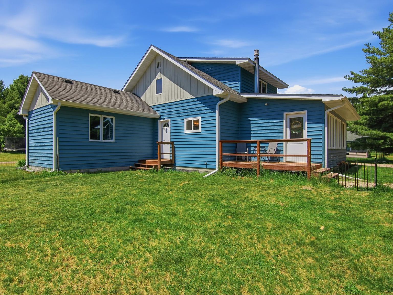 26574 White Pine Ave N Webster, WI 54893 - Thumbnail 3