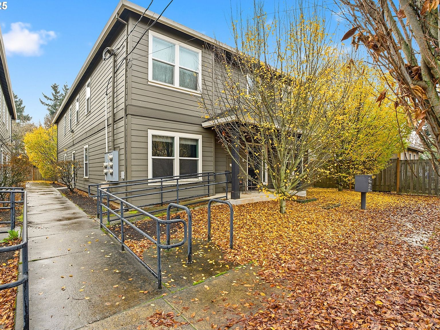 8320 N Princeton St Portland, OR 97203 - Thumbnail 3