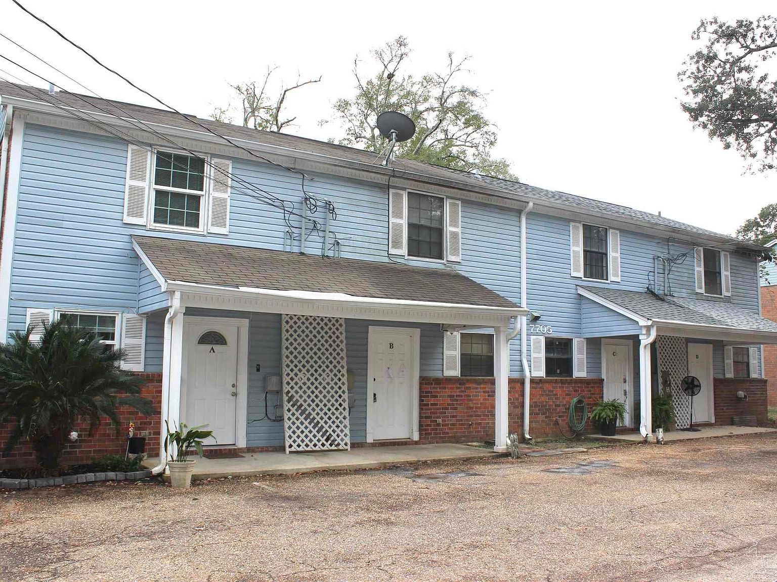 7705 Kipling St APT B Pensacola, FL 32514 - Thumbnail 3