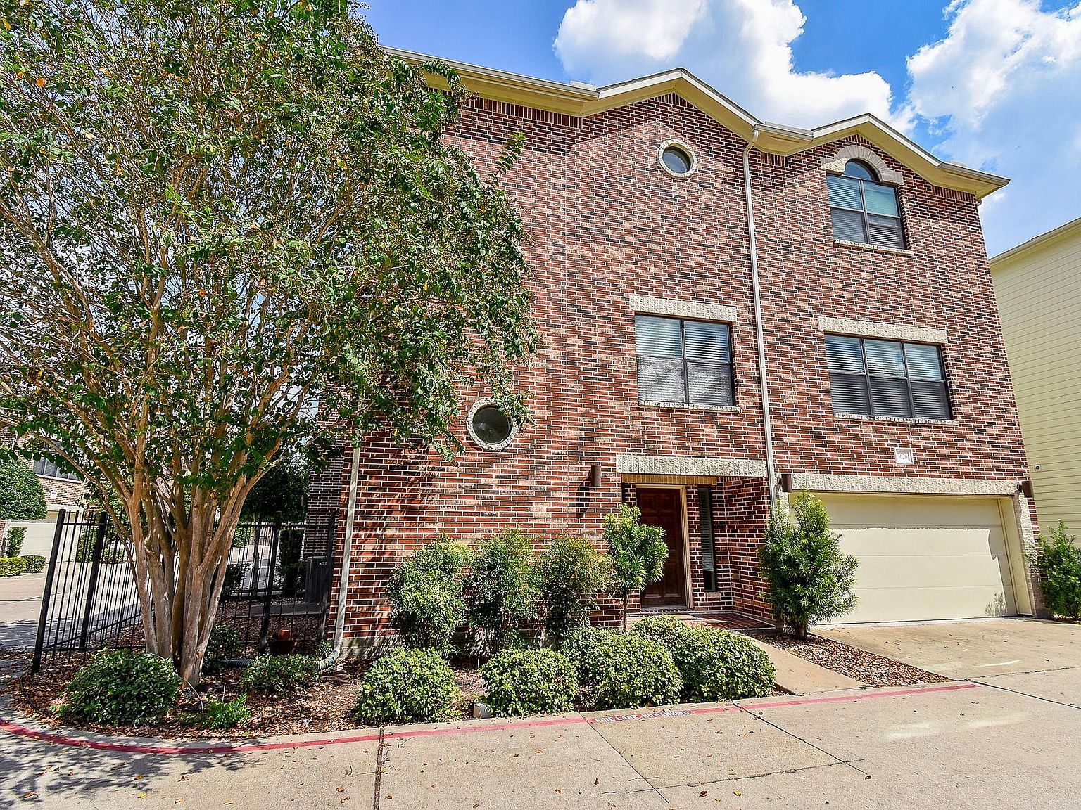 3626 Main Plaza Dr Houston, TX 77025 - Thumbnail 3