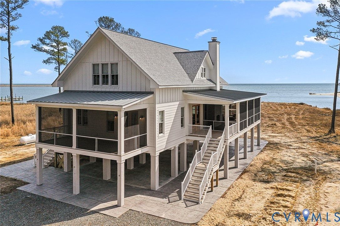 147 Galway Bay Ln Kilmarnock, VA 22482 - Thumbnail 3