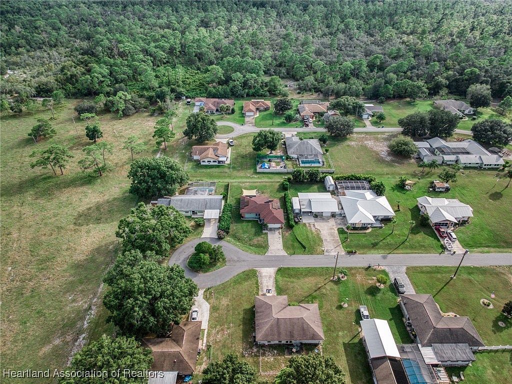 1925 Elf Dr Sebring, FL 33875 - Thumbnail 3