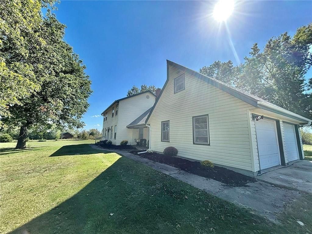 27809 S State Route 7 S Harrisonville, MO 64701 - Thumbnail 3