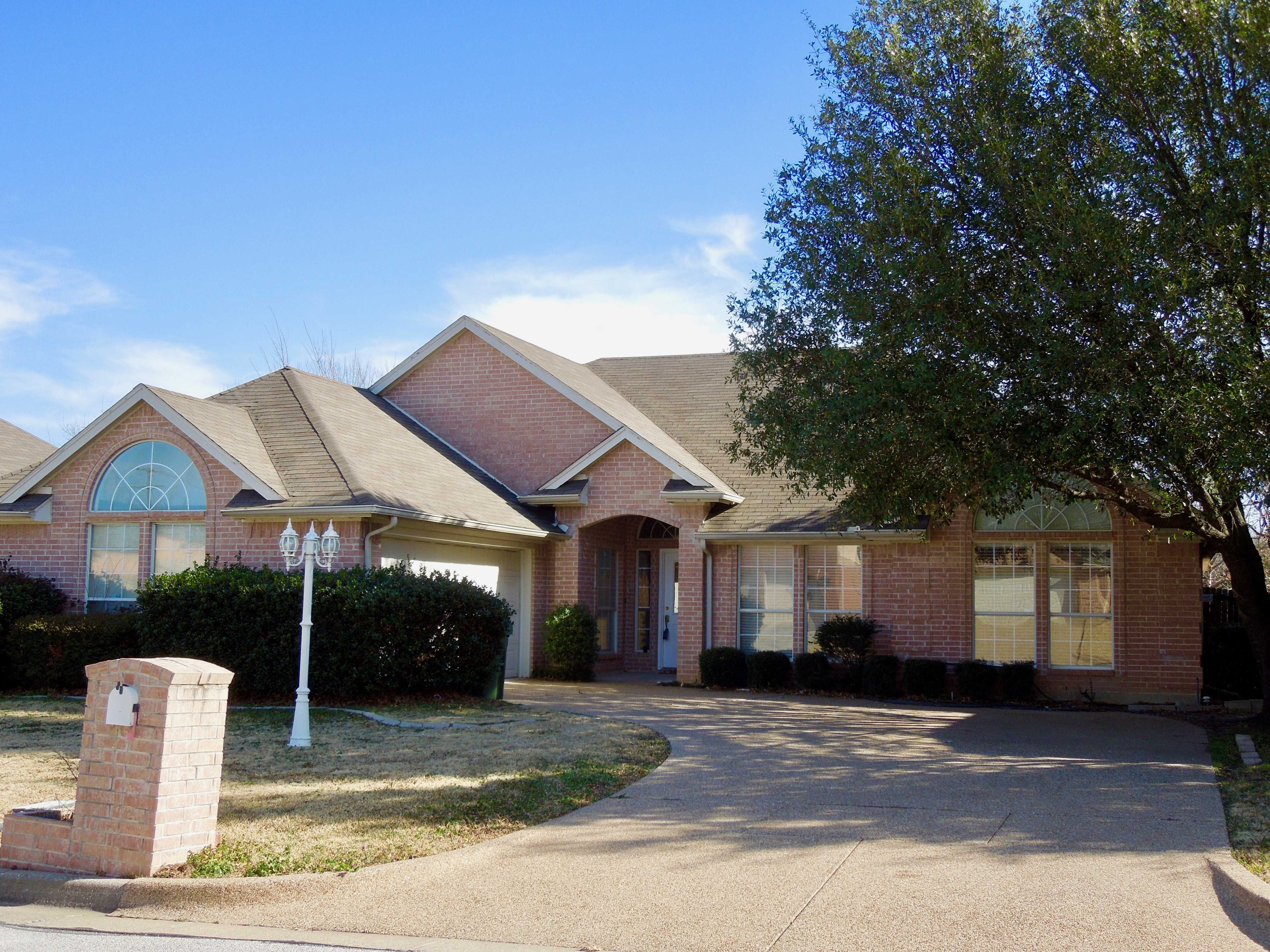 6003 Red Fern Drive, Arlington, TX, USA, 76001 - Thumbnail 3