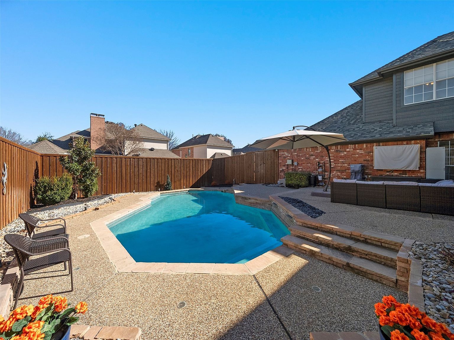 7804 Cherry Creek Dr Plano, TX 75025 - Thumbnail 3