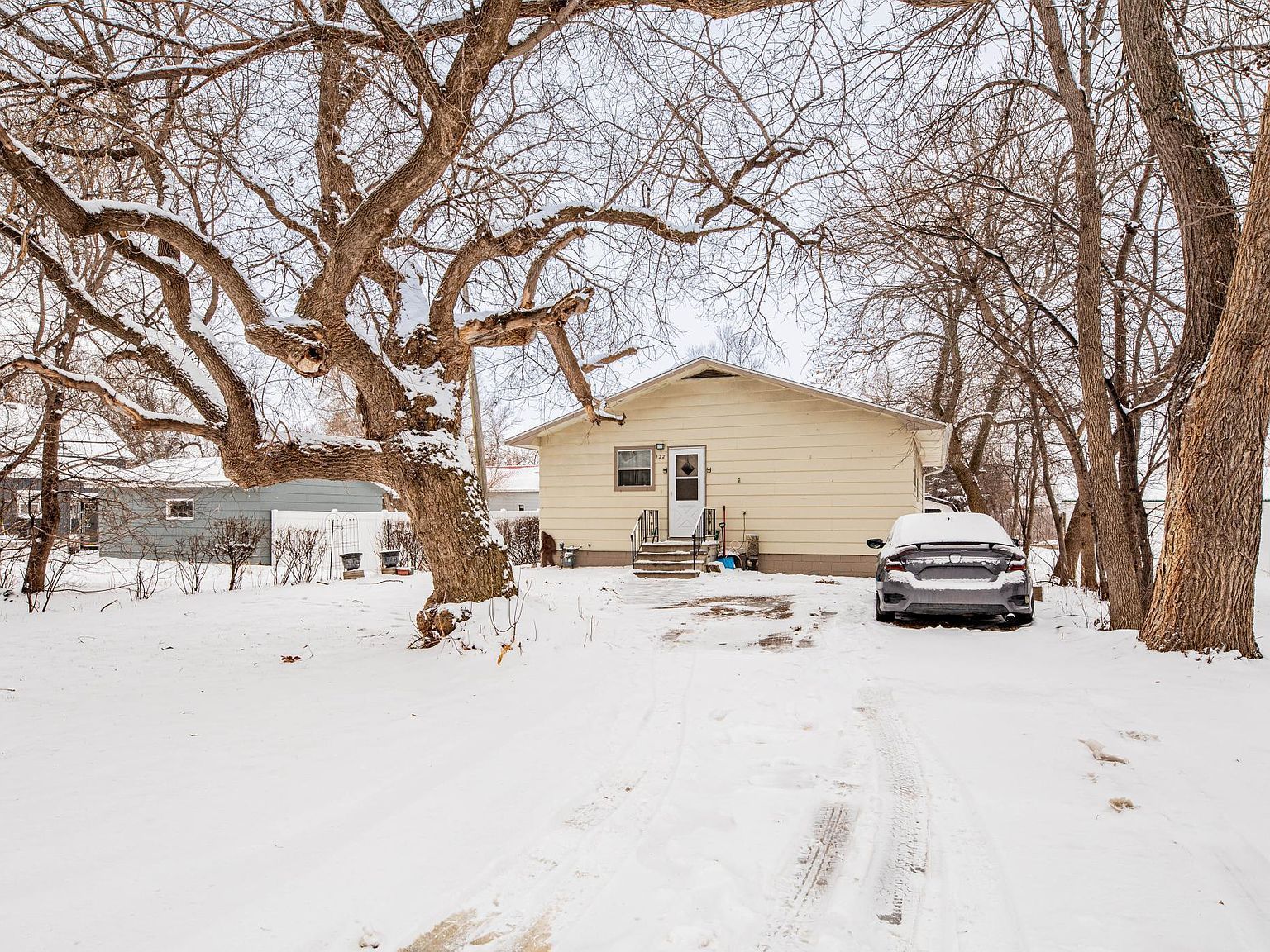 122 12th Ave N Casselton, ND 58012 - Thumbnail 3