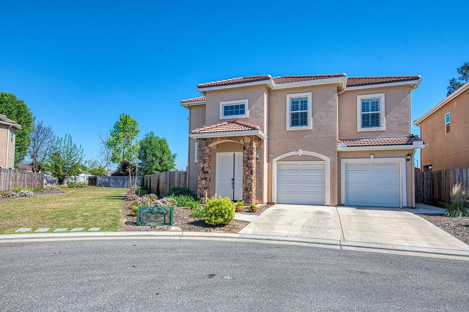 4410 W Langden Dr Fresno, CA 93722 - Thumbnail 3