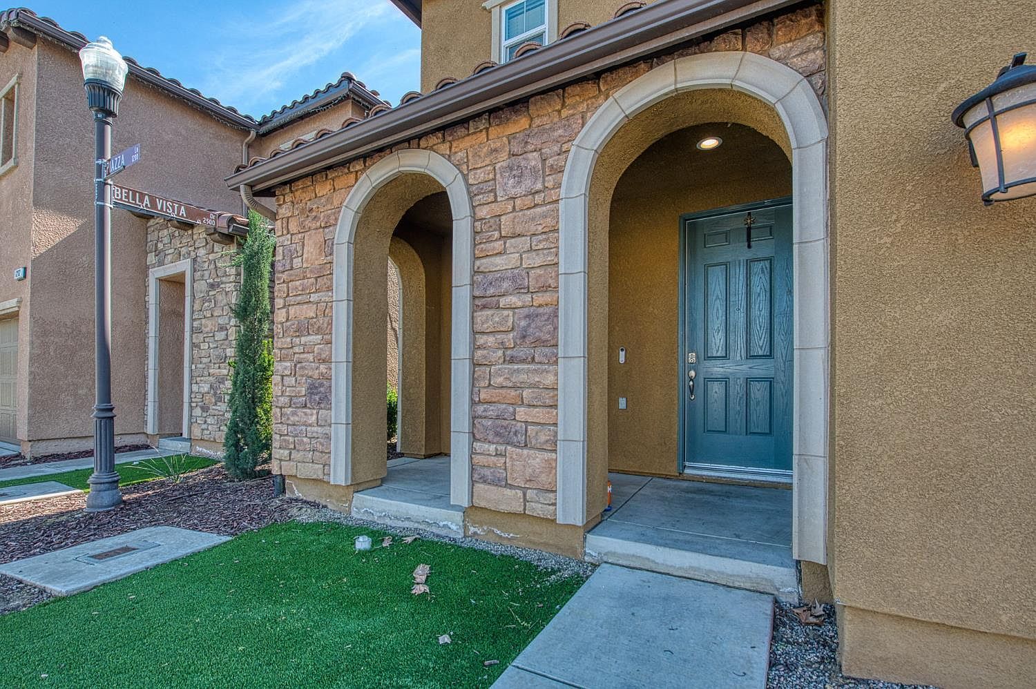 1286 Piazza Ln Clovis, CA 93612 - Thumbnail 3