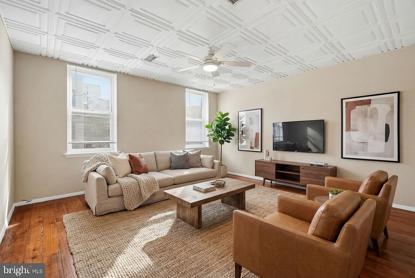 455 Fairmount Ave Philadelphia, PA 19123 - Thumbnail 3