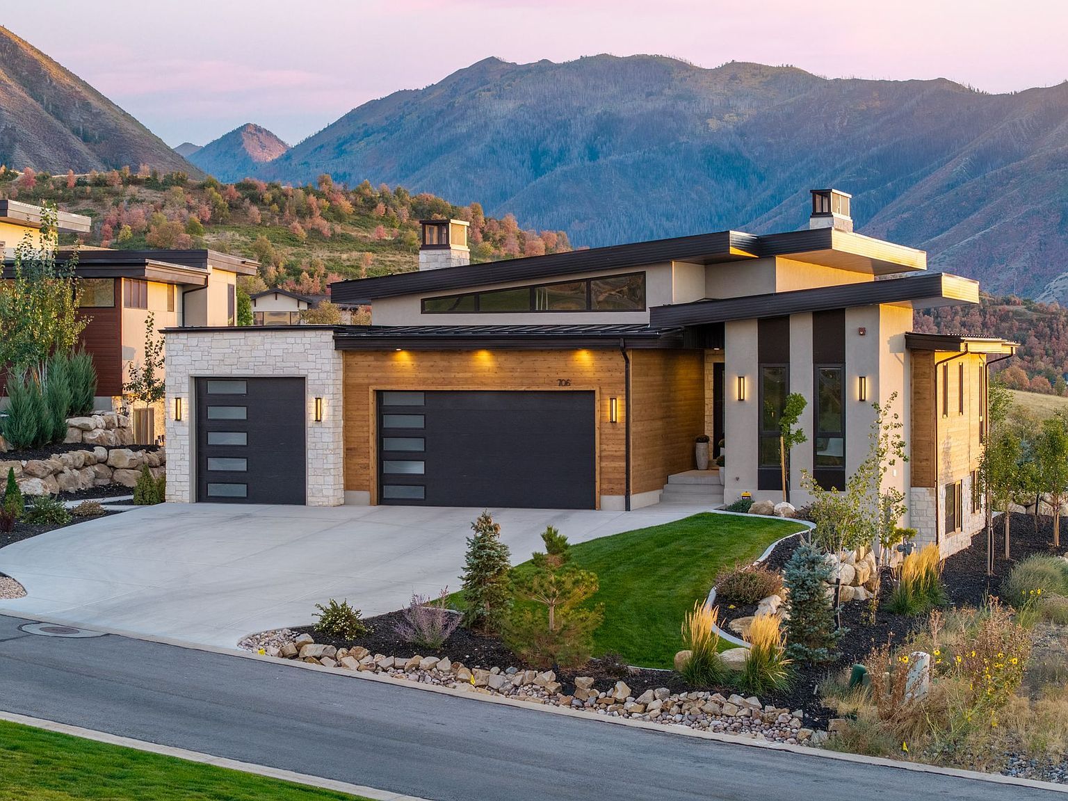 706 S Nebo Cir Woodland Hills, UT 84653 - Thumbnail 3