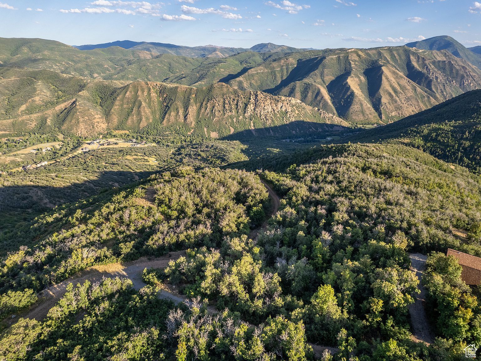 2000 N Oakwood Dr Springville, UT 84663 - Thumbnail 3