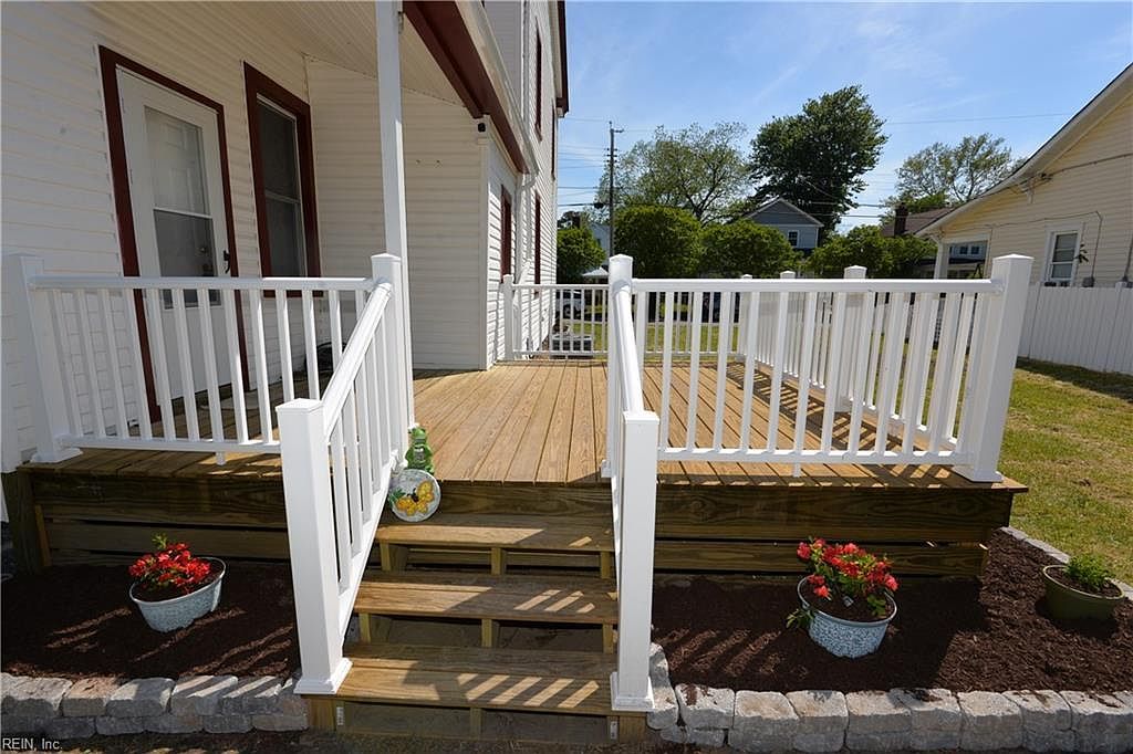 1700 McDaniel St Portsmouth, VA 23704 - Thumbnail 3