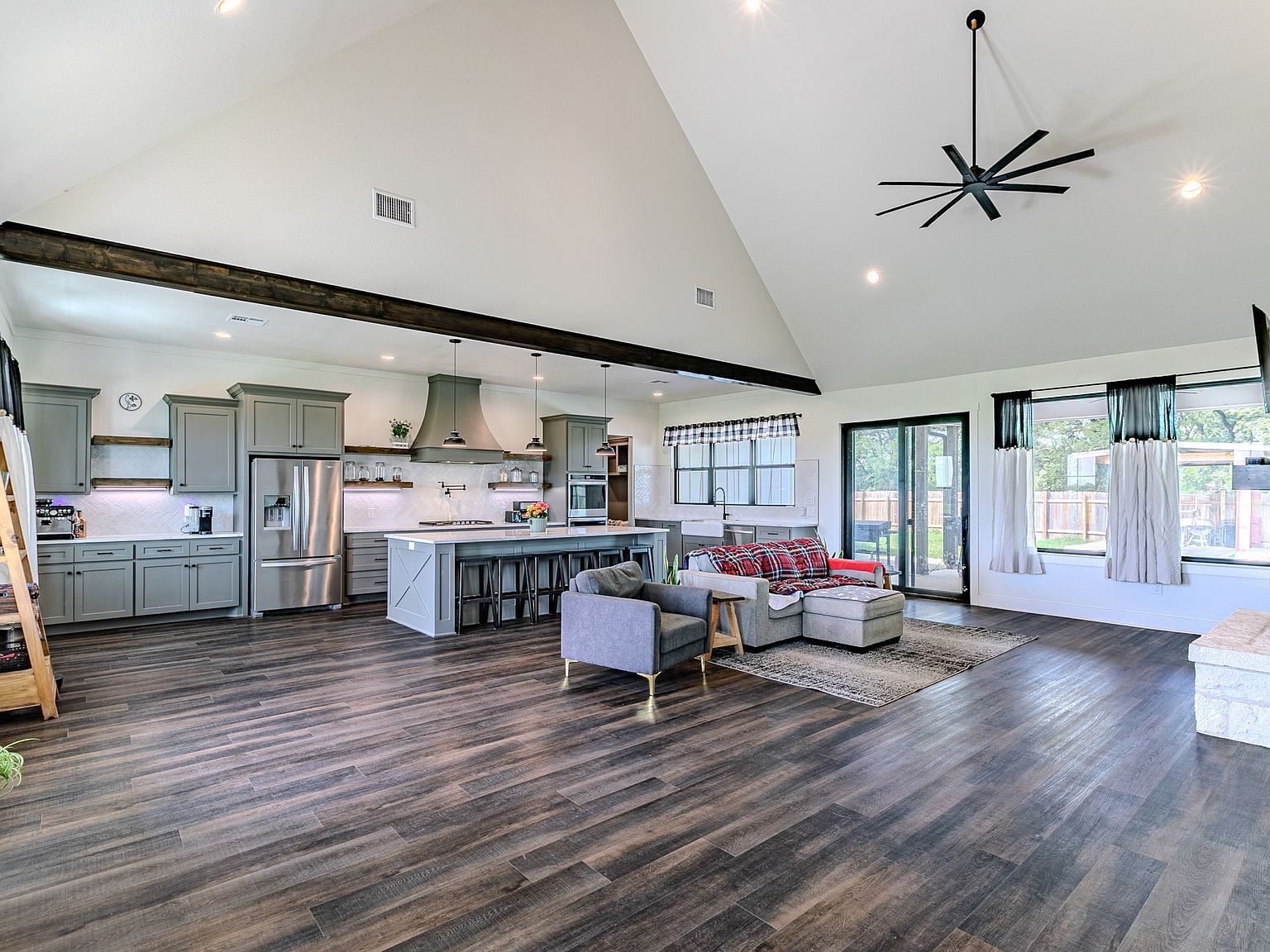 289 E Bell Rd Waco, TX 76705 - Thumbnail 3