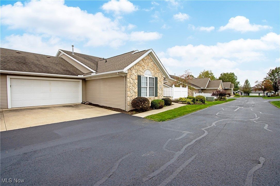 2447 Wetherington Ln UNIT 131 Wooster, OH 44691 - Thumbnail 3