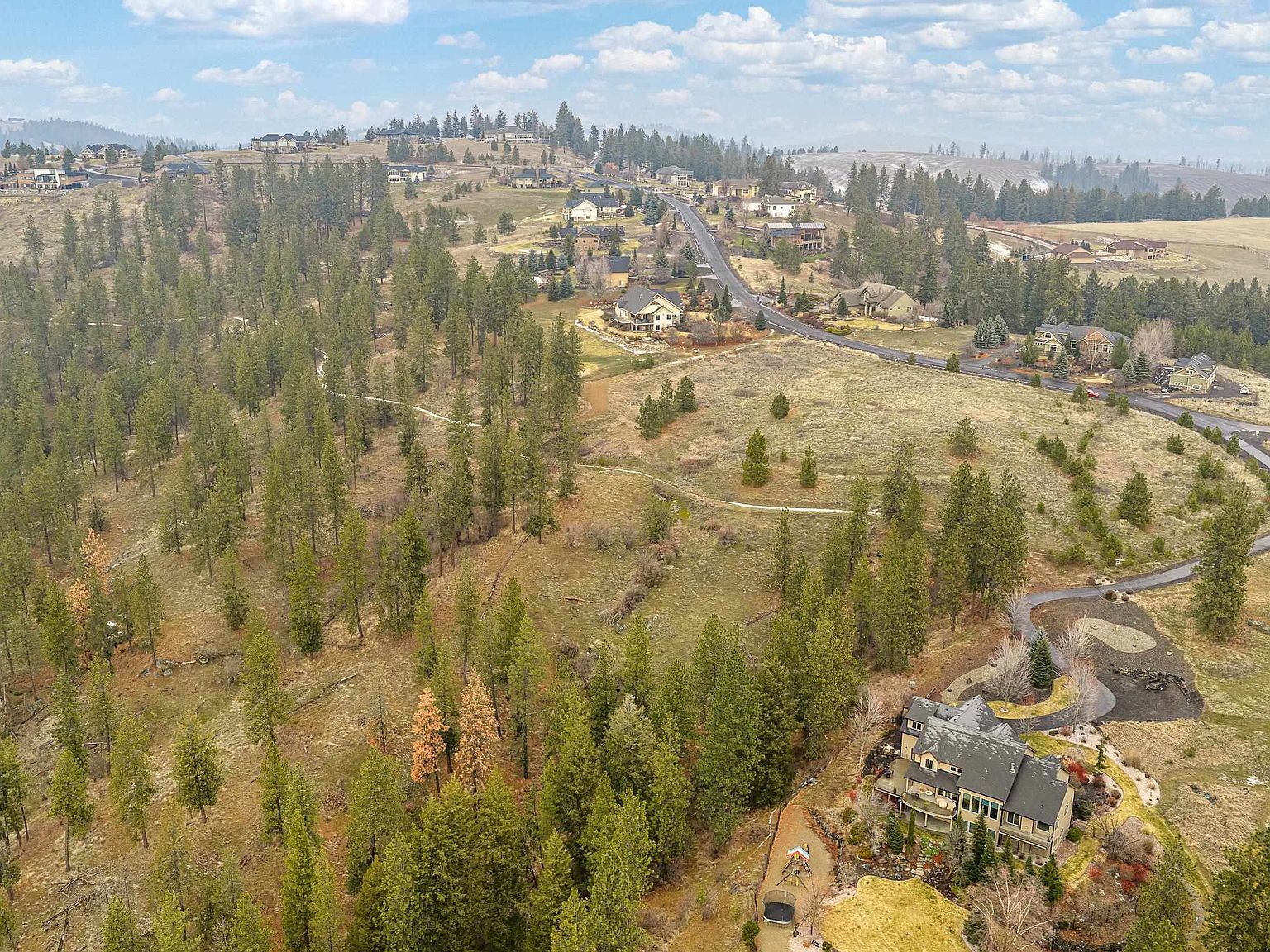 16 N Brannon Ln Spokane, WA 99208 - Thumbnail 3