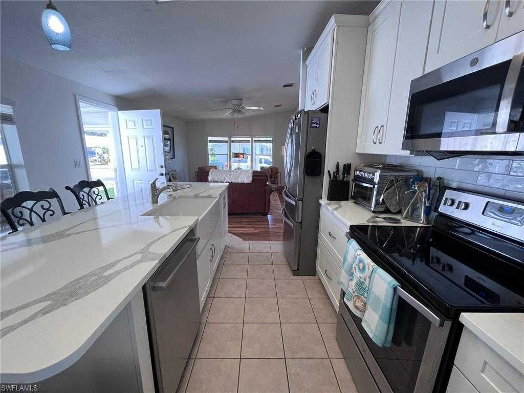 65 Turquoise Ave, Naples, FL, USA, 34114 - Thumbnail 3