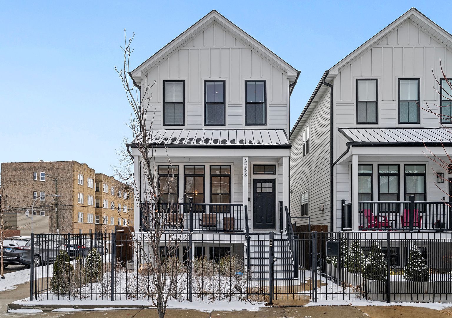 3258 W Crystal St Chicago, IL 60651 - Thumbnail 3