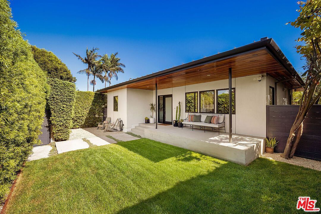 870 Rose Ave Venice, CA 90291 - Thumbnail 3