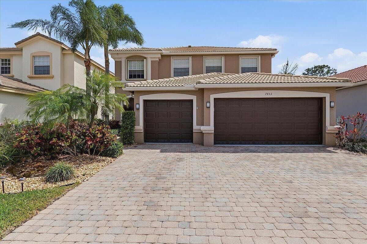 7453 Via Luria Lake Worth, FL 33467 - Thumbnail 3