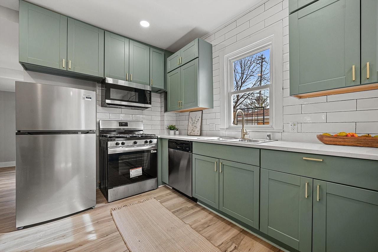 158 N 59th St Milwaukee, WI 53213 - Thumbnail 3