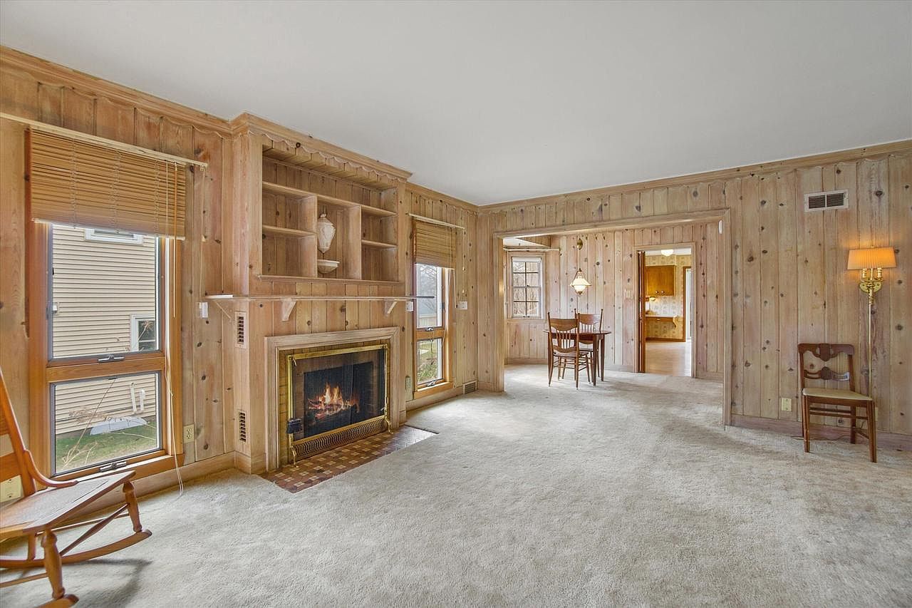 2207 N 119th St Wauwatosa, WI 53226 - Thumbnail 3