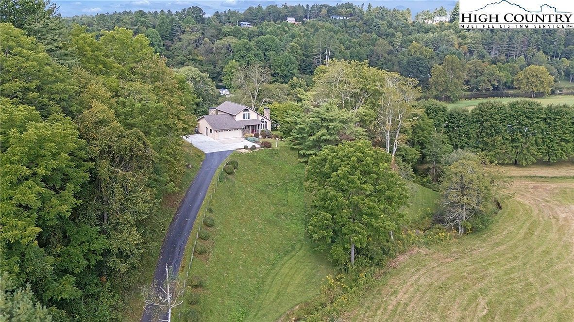 1515 Clifton Rd Crumpler, NC 28617 - Thumbnail 3