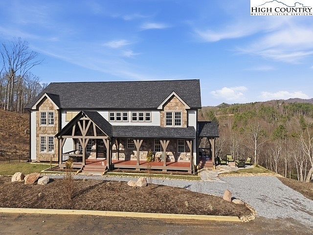 457 Autumn Leaf Way Crumpler, NC 28617 - Thumbnail 3