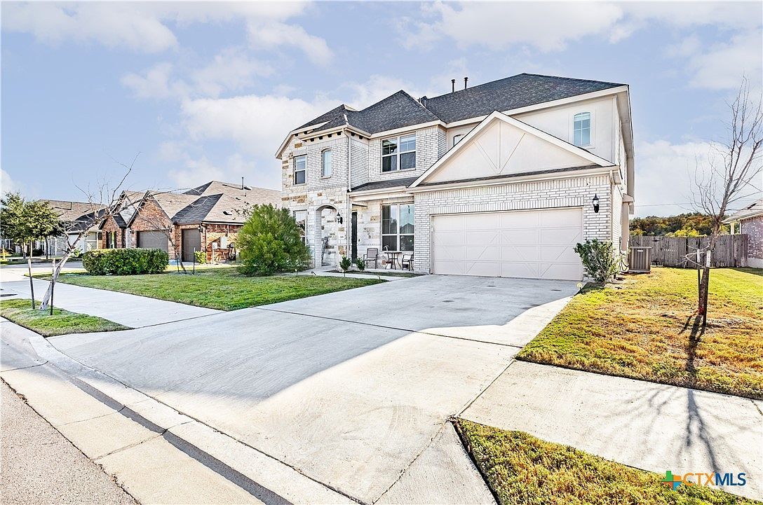 306 Pulitzer Dr Hutto, TX 78634 - Thumbnail 3