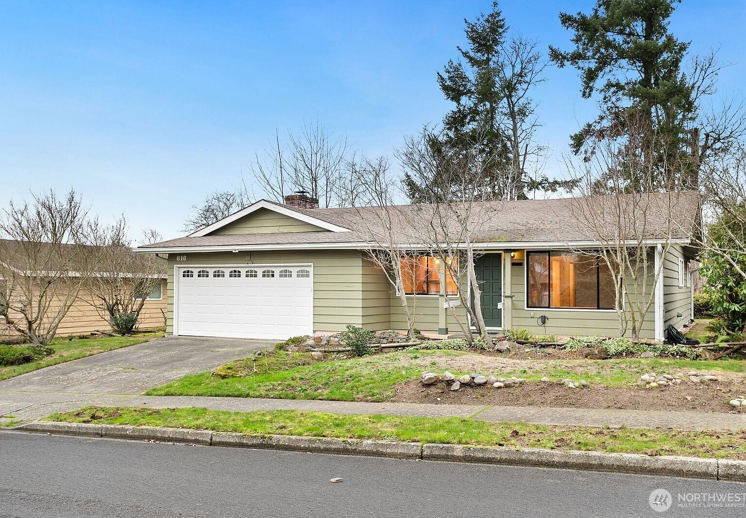 616 S 25th St Renton, WA 98055 - Thumbnail 3