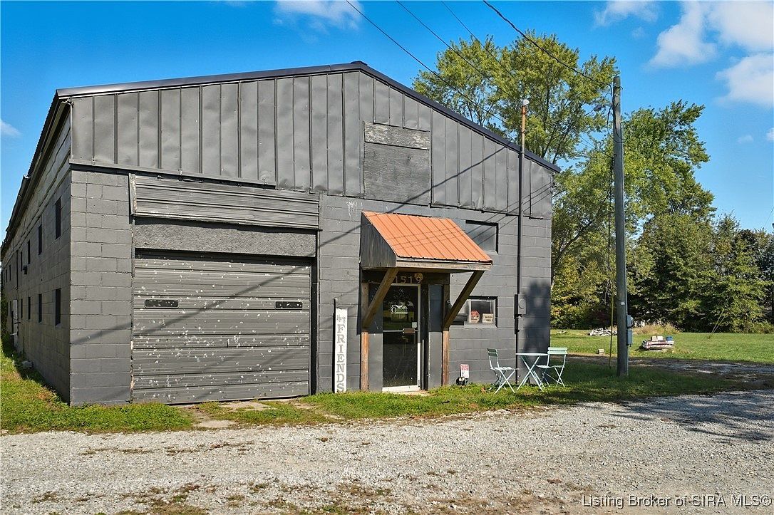 1519 Burton Dr Scottsburg, IN 47170 - Thumbnail 3